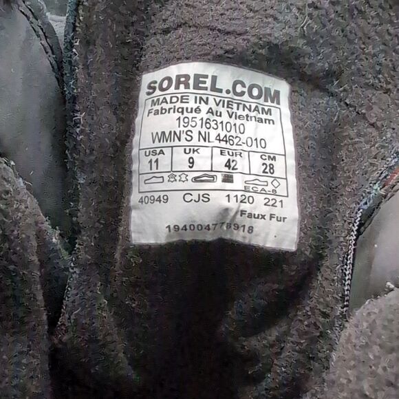 Sorel Explorer II Joan WP Black faux fur-trimmed suede ankle boots Sz 11 - Picture 13 of 13